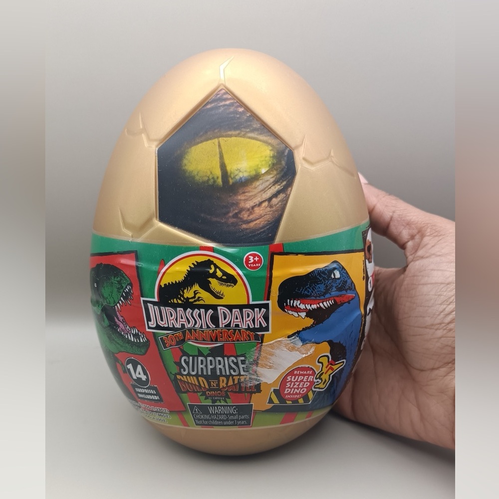 Jurassic Park 30th Anniversary Surprise Dino Egg - Gold